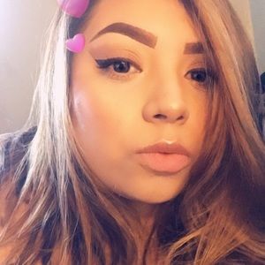 Meet your Posher, Wendy